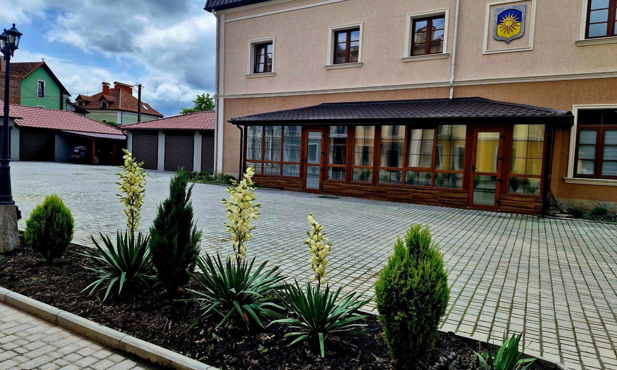 קאמיאנטס - פודיסקי Апартаменти - Історія З Вікна מראה חיצוני תמונה